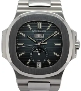 Patek Philippe Nautilus 5726/1A-014 40.5mm Stainless steel Blue