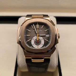 Patek Philippe Nautilus 5980R-001 40.5mm Rose gold Brown