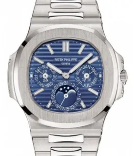 Patek Philippe Nautilus 5740/1G-001 ( MOON ) 40mm Blue