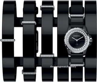 Chanel J12 H4665 19mm Ceramic Black