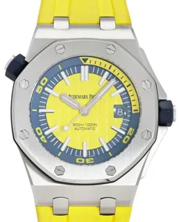 Audemars Piguet Royal Oak Offshore Diver 15710ST.OO.A051CA.01 ( OAK  ) 42mm Stainless steel Yellow