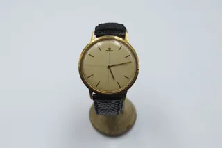 Jaeger-LeCoultre 32mm 18k yellow gold White