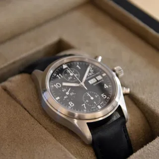 IWC Pilot Chronograph IW3706 39mm Stainless steel Black