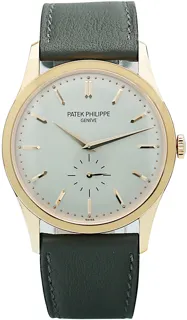 Patek Philippe Calatrava 5196R-016 Rose gold White