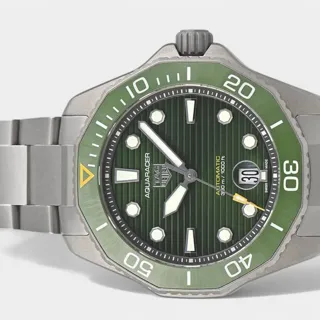 TAG Heuer Aquaracer WBP208B.BF0631 43mm Titanium Green