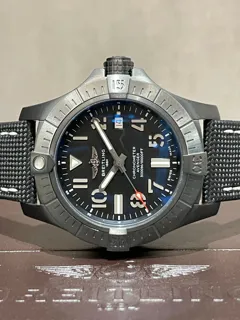 Breitling Avenger DLC tonal