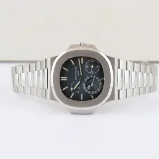 Patek Philippe Nautilus 5712/1A-001 40mm Stainless steel Blue