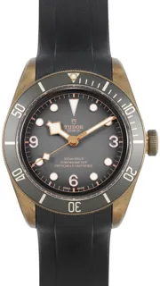 Tudor Black Bay Bronze 79250BA 43mm Bronze$Steel PVD Gray