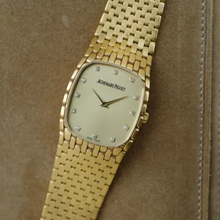 Audemars Piguet Vintage 27mm Yellow gold Champagne