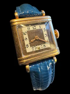 Bulova Gents Dress Watch Red Gold plated$steel back