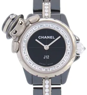 Chanel Mademoiselle J12 H7433 21.5mm Black ceramic Black