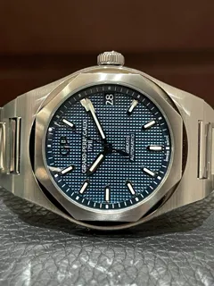 Girard-Perregaux Laureato 81010-431-11A 41mm Stainless steel Blue