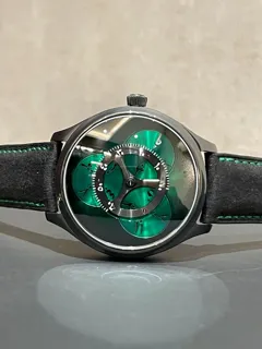 H. Moser & Cie. Endeavor Flying Hours Dubai Edition 1806-1201 42mm Stainless steel Green