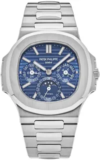 Patek Philippe Nautilus 5740/1G-001 White gold Blue