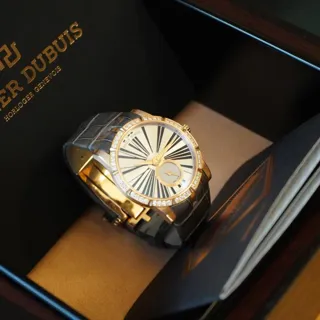 Roger Dubuis Excalibur DBEX0275 365mm Rose gold Silver (solid)