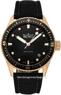 Blancpain Fifty Fathoms 5000-36S30-B52 A 18k rose gold Black