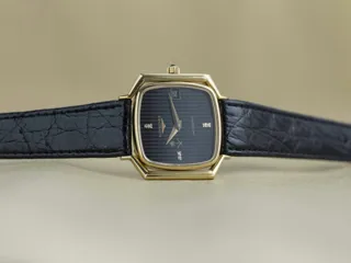 Longines 34mm Yellow gold Black