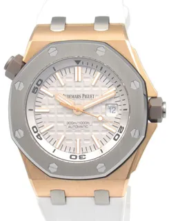 Audemars Piguet Royal Oak Offshore Diver 15711OI.OO.A006CA.01 42.5mm Rose gold Gray