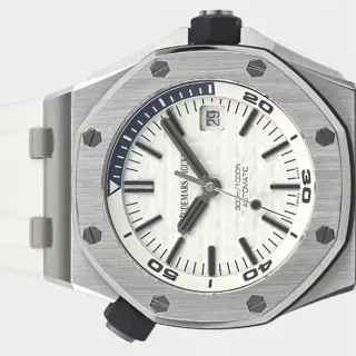 Audemars Piguet Royal Oak Offshore Diver 15710ST.OO.A010CA.01 ( OAK  ) 42mm Stainless steel White