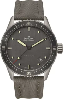 Blancpain Fifty Fathoms Bathyscaphe 5000-1210-G52A Titanium Gray