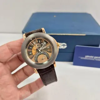 Gérald Genta Arena Bi-Retro BSP.Y.55 44mm Rose gold Gray