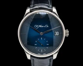 H. Moser & Cie. Venturer 2100-0202 41mm White gold Midnight blue