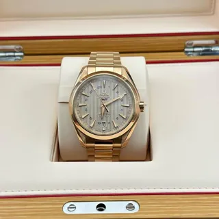 Omega Aqua Terra 231.50.43.22.02.001 Red gold Silver