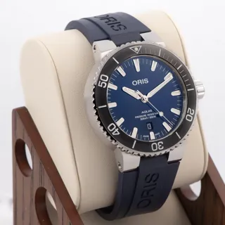 Oris Aquis Date 01 733 7730 4135-07 4 24 64EB 43.5mm Stainless steel Blue