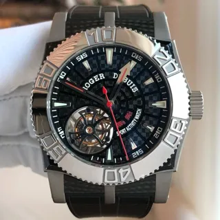 Roger Dubuis 48.5mm Stainless steel Black