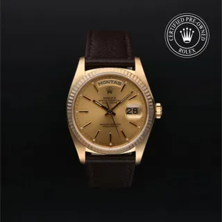 Rolex Oyster Perpetual Day-Date 18038 36mm 18 Karat Gelbgold Champagnerfarben