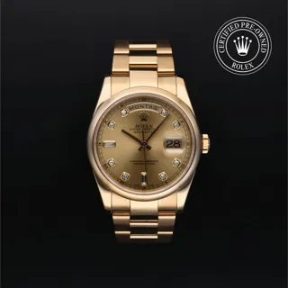 Rolex Oyster Perpetual Day-Date 118208‑0034 36mm 18 Karat Gelbgold Champagnerfarben