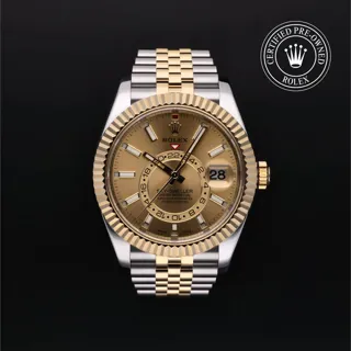 Rolex Sky-Dweller 326933-0004 42mm Yellow gold and Stainless steel Champagne