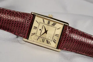 Universal Genève 542139 Gold-plated golden