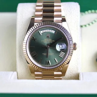 Rolex Day-Date 40 228235 40mm Rose gold Green