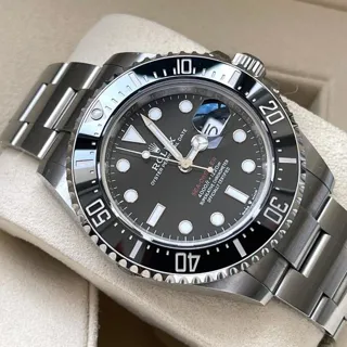 Rolex Sea-Dweller 126600-0002 (SEA-DWELLER (FROM 2017)) 43mm Stainless steel Black