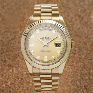 Rolex Day-Date 36 Yellow gold Champagne