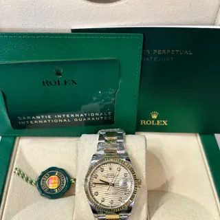 Rolex Datejust 36 126233-0046 Yellow gold and Stainless steel Champagne