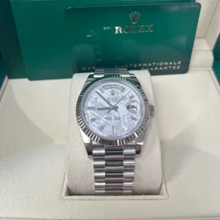 Rolex Day-Date 40 228239-0055 White gold Gray