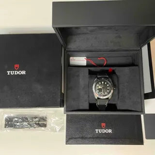 Tudor Black Bay Ceramic Black