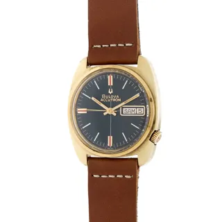 Bulova Accutron 1-927577 Gold-plated Black