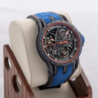 Roger Dubuis Excalibur RDDBEX0686 Carbon fiber Black