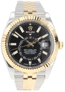 Rolex Sky-Dweller 336933 42mm Yellow gold and Stainless steel Black