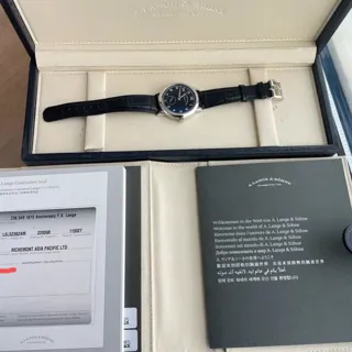 A. Lange & Söhne 1815 236.049 40mm Platinum Black