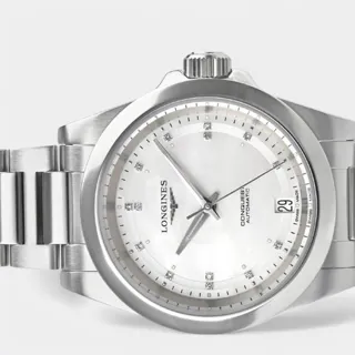 Longines Conquest L34304876 34mm Stainless steel White