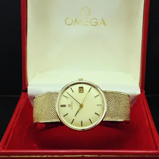 Omega Genève .613(1) 34mm Yellow gold Golden