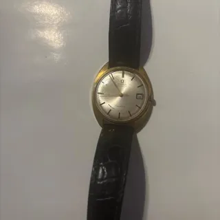 Omega Genève 34mm Yellow gold Champagne