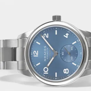 NOMOS Club Neomatik 747 37mm Stainless steel Blue