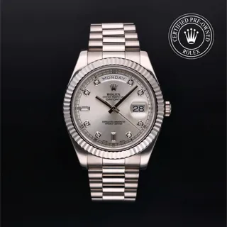 Rolex Day-Date II 218239 41mm White gold Silver