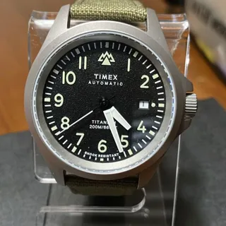 Timex 41mm Titanium Black