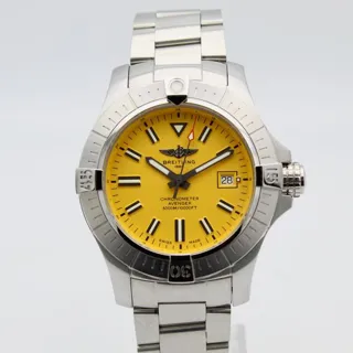 Breitling Avenger A17319101I1A1 45mm Stainless steel Yellow